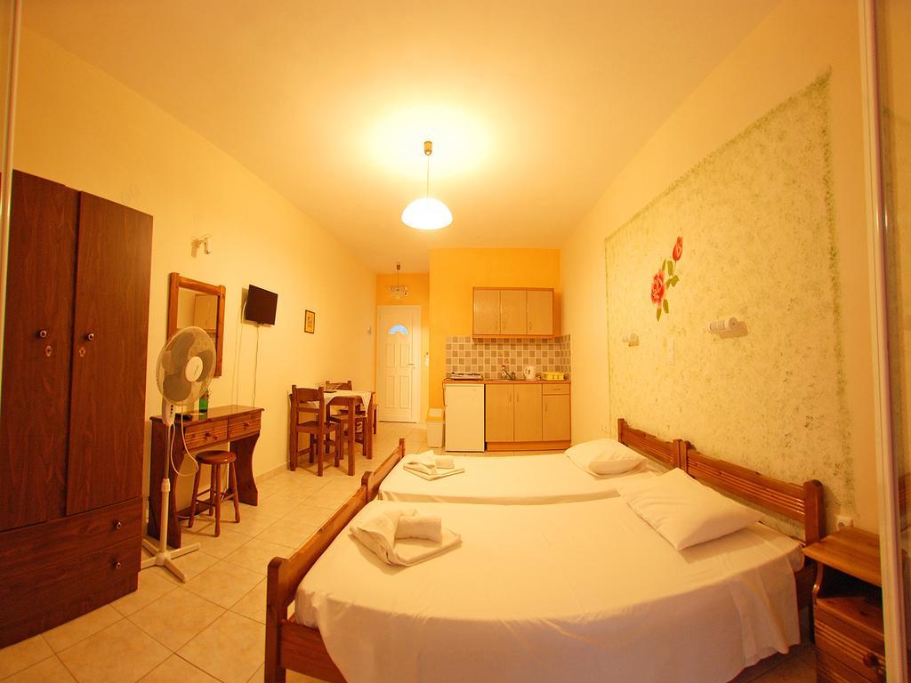 Emilia Apartments Трапезакі Номер фото